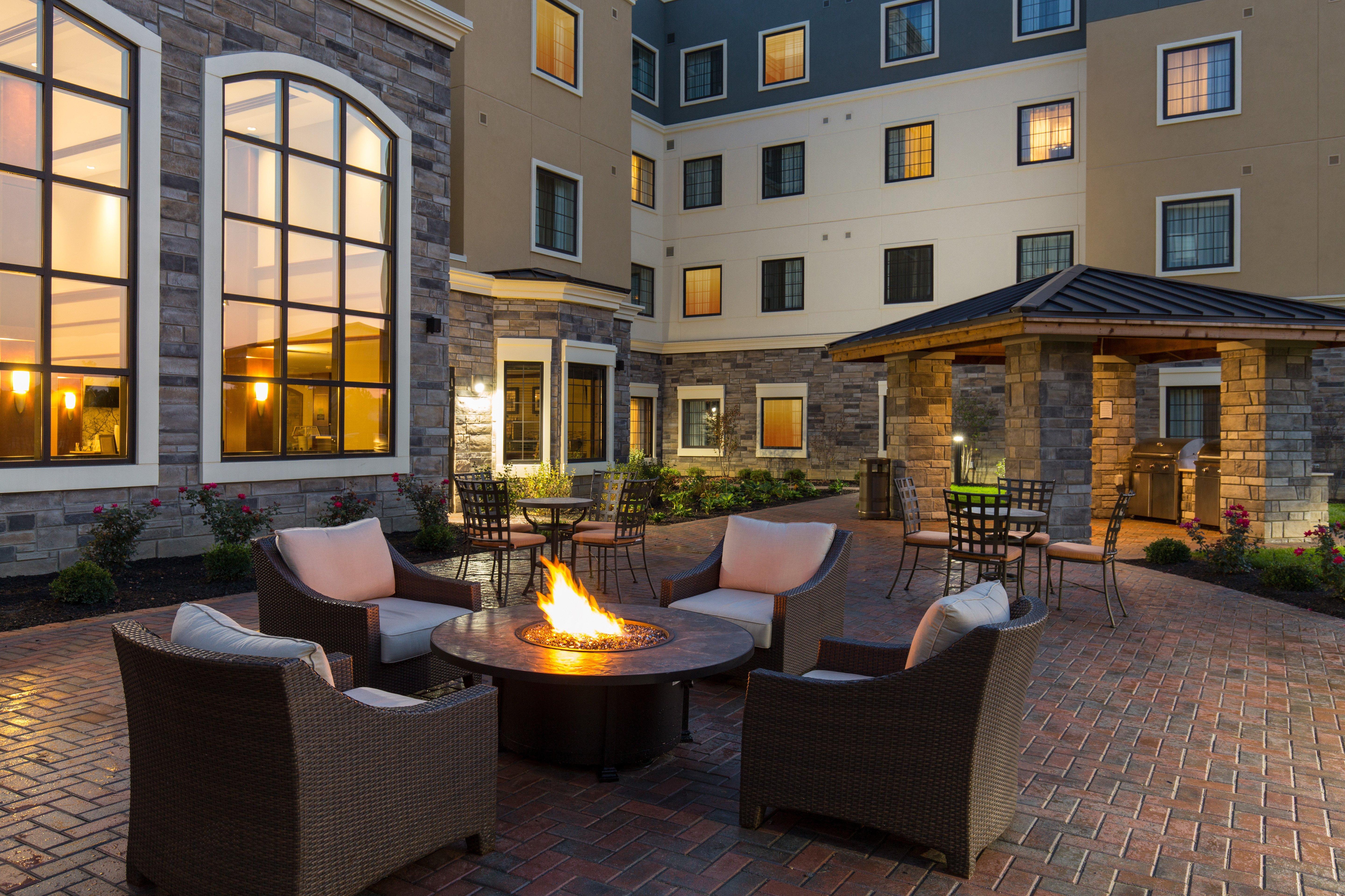 Staybridge Suites Sacramento-Folsom By Ihg Eksteriør bilde