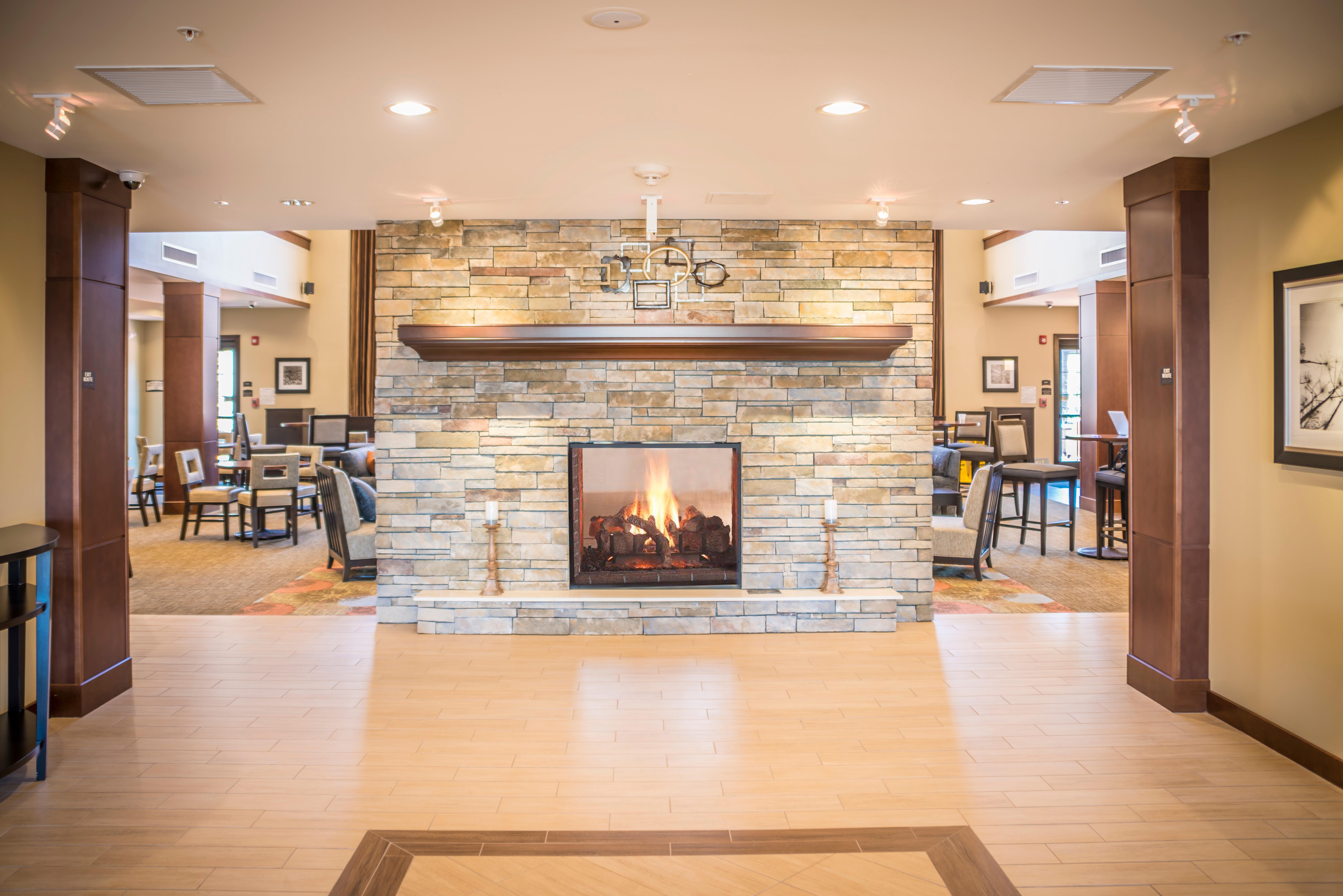 Staybridge Suites Sacramento-Folsom By Ihg Eksteriør bilde
