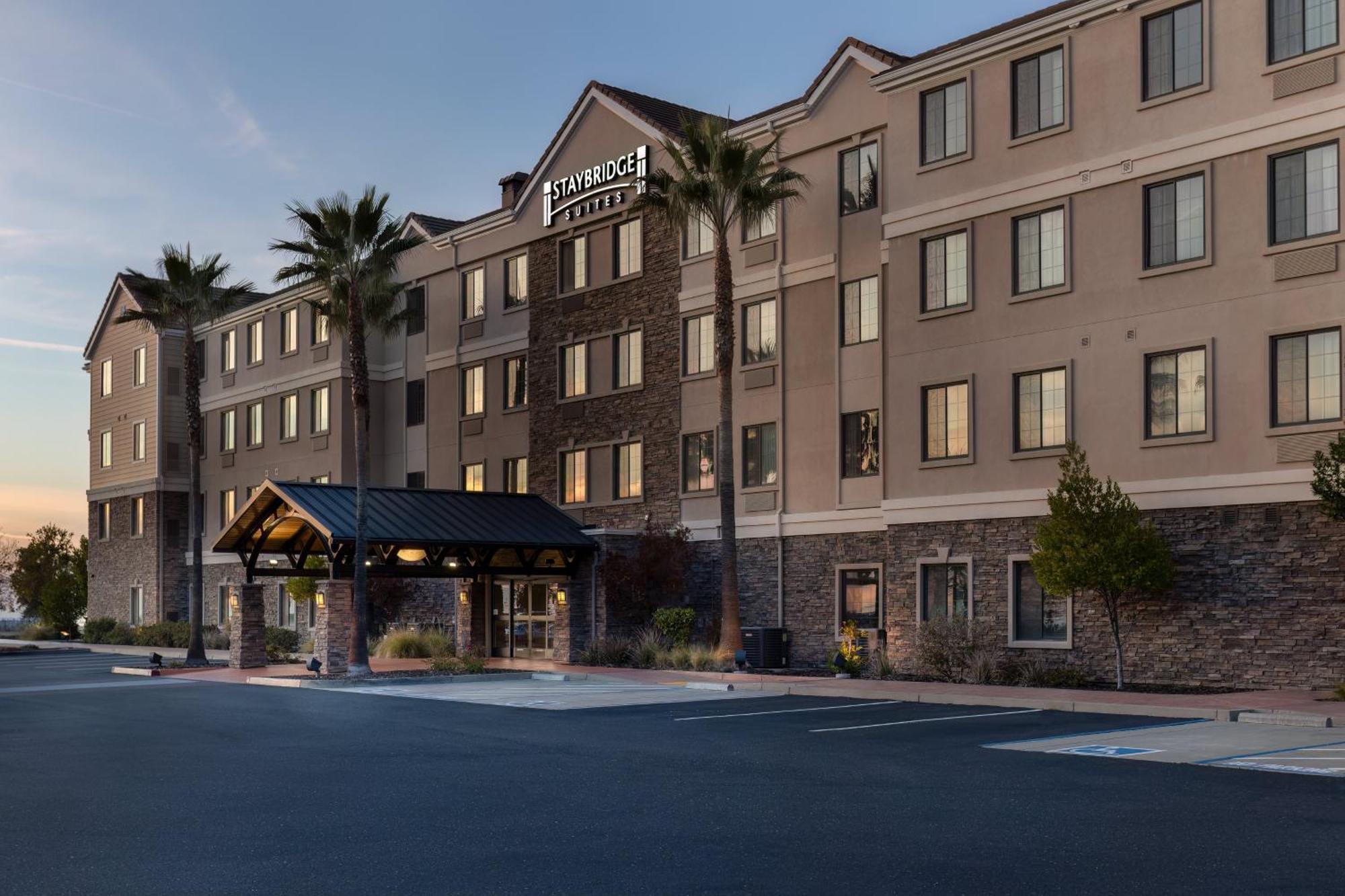 Staybridge Suites Sacramento-Folsom By Ihg Eksteriør bilde