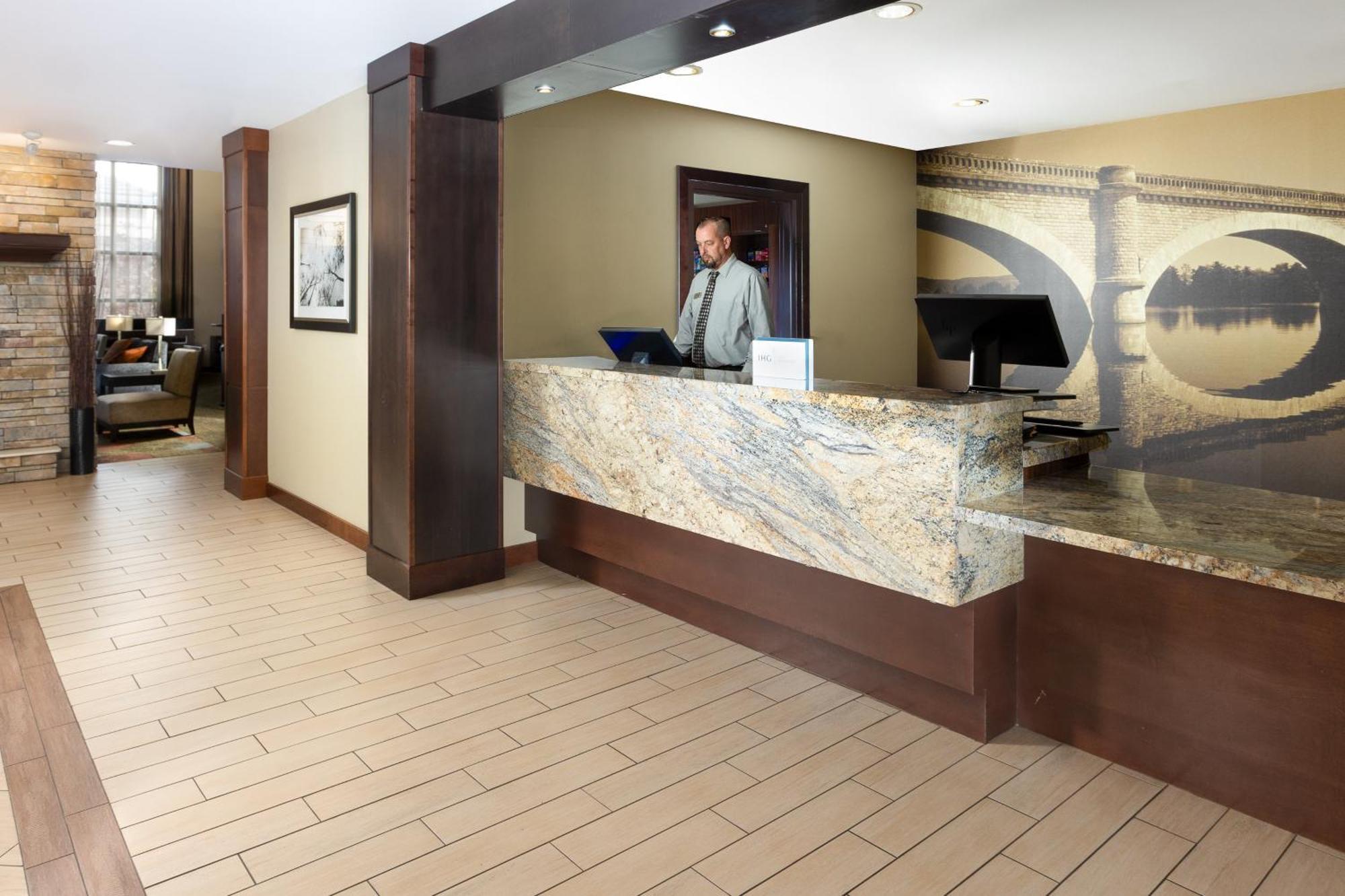 Staybridge Suites Sacramento-Folsom By Ihg Eksteriør bilde